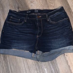 Women’s jeans shorts